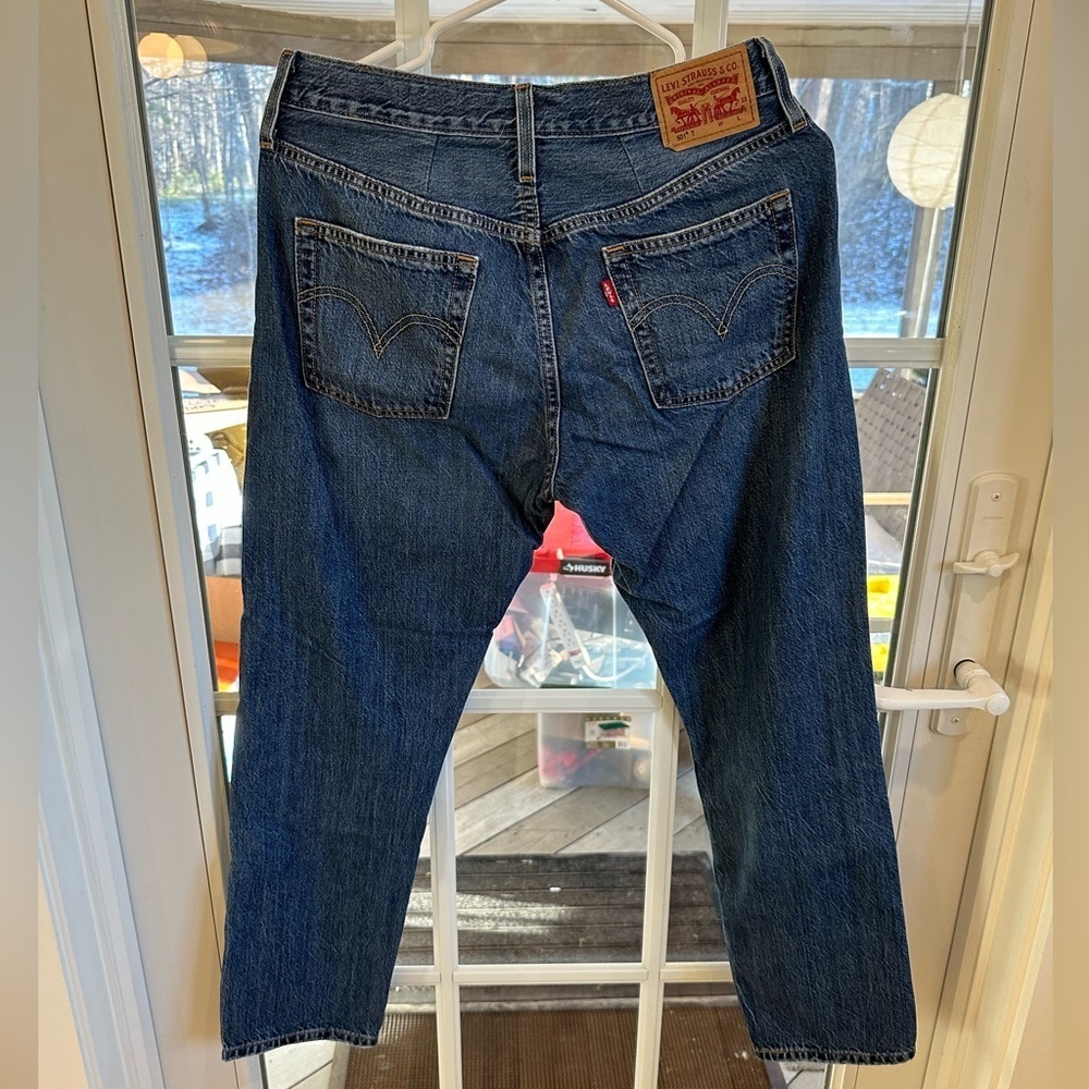 Levi's Blue Distressed Women Jeans - Picture 2 of 6